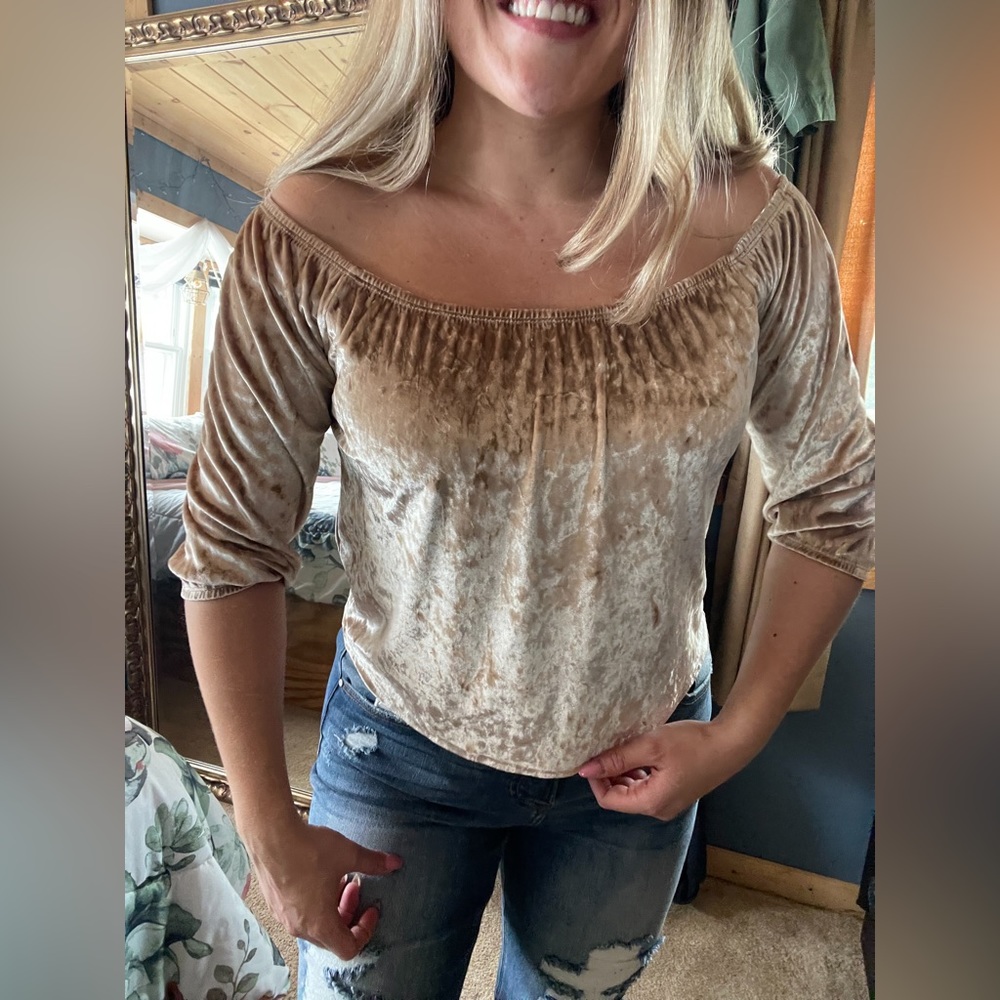 Women’s shirt - velvet - gold - Hollister - size medium